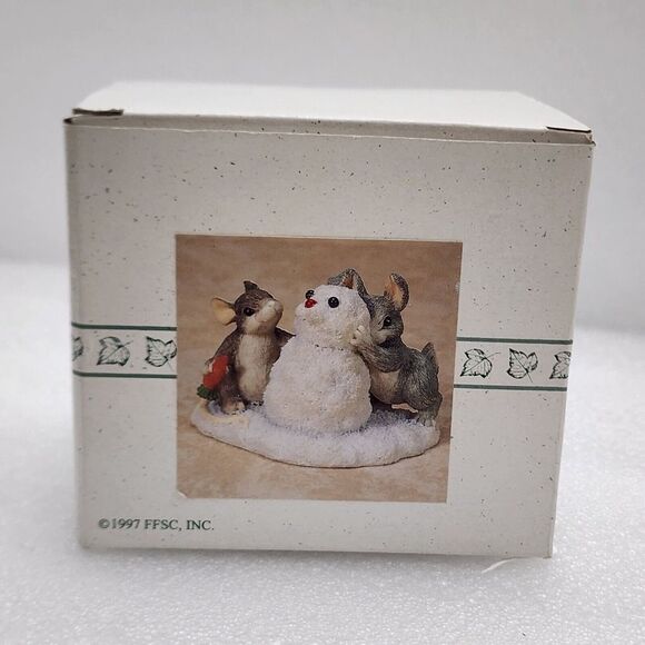 Charming Tails By Silvestri "Building A Snow Bunny" 87/692 w/ Box - Picture 7 of 9